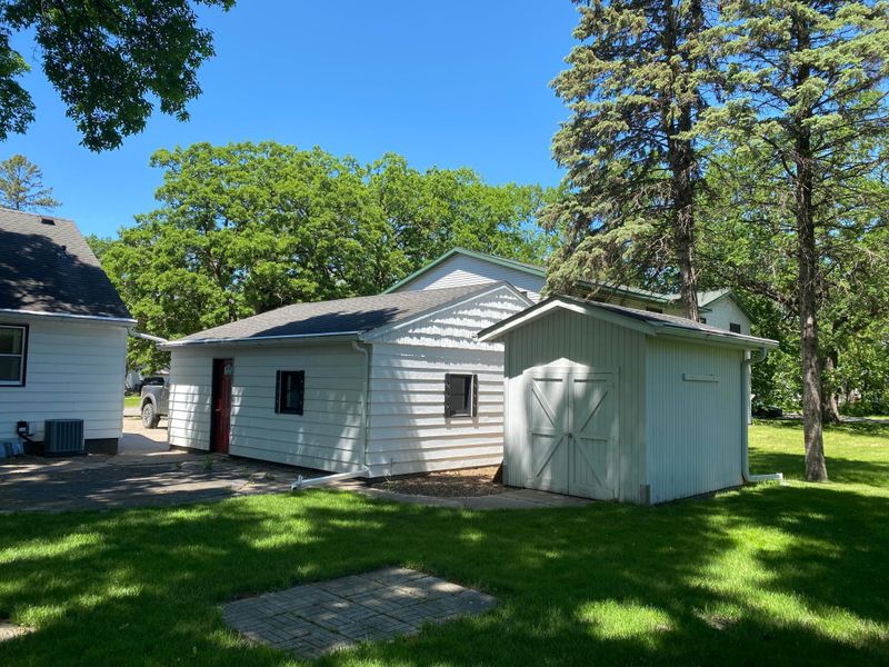 108 13th Ave N, Princeton, MN 55371