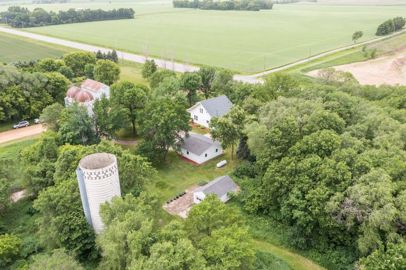 32066 360th St, Le Sueur, MN 56058