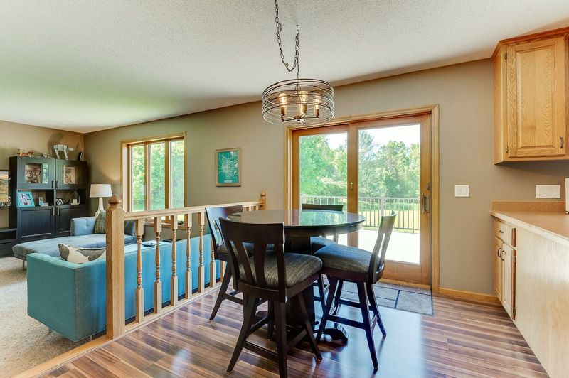 9606 Lakeside Trl, Champlin, MN 55316