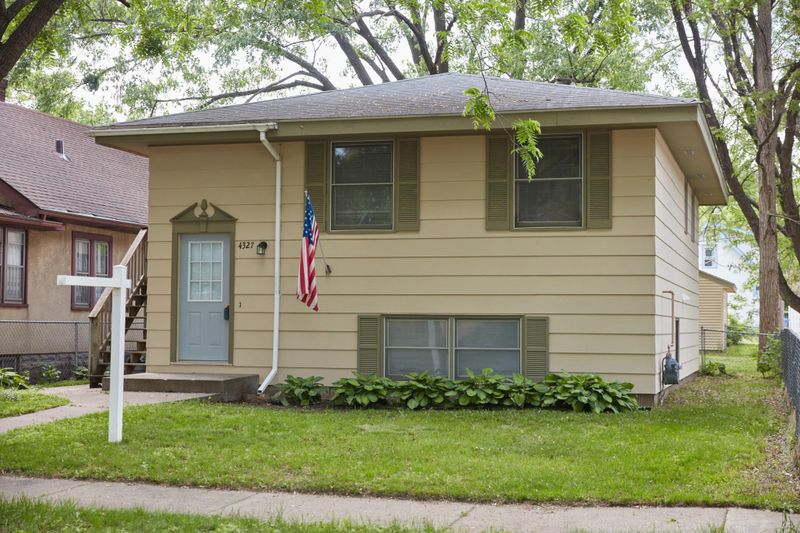 4327 James Ave N, Minneapolis, MN 55412