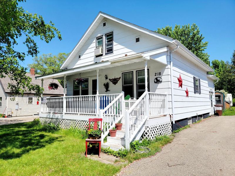 218 Nowell St W, New York Mills, MN 56567