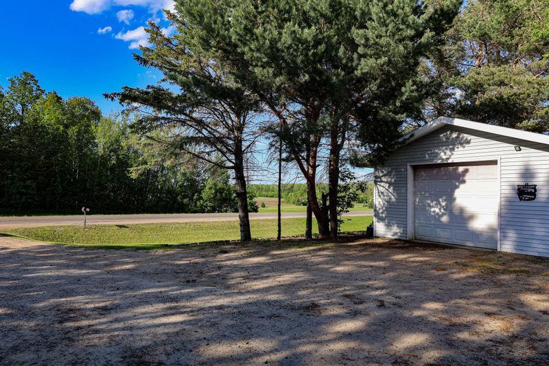 410 County Highway 56, New York Mills, MN 56567