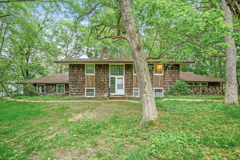 8879 Jane Rd N, Lake Elmo, MN 55042