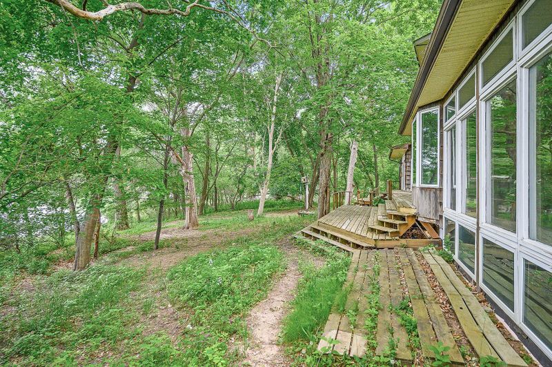 8879 Jane Rd N, Lake Elmo, MN 55042