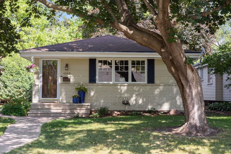 4249 Ottawa Ave S, Saint Louis Park, MN 55416