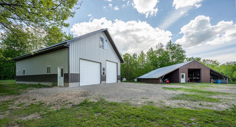 47522 Hawthorn Dr, Deer River, MN 56636