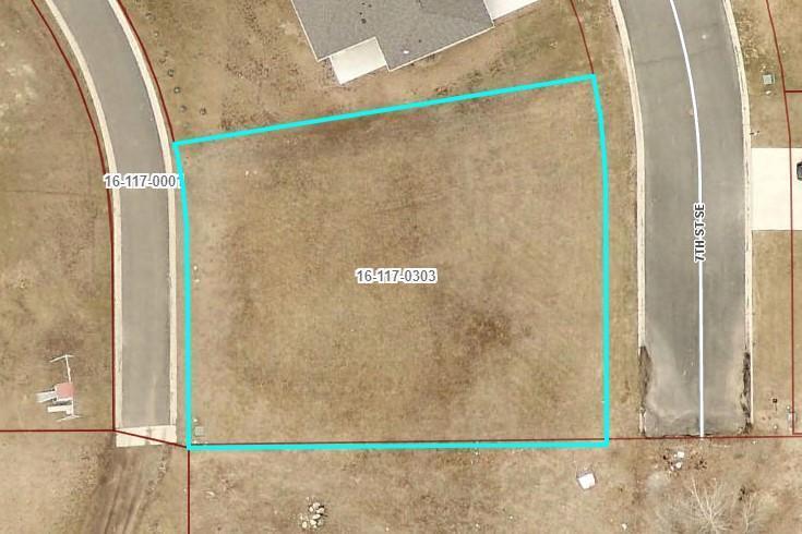343 7th St SE, Medford, MN 55049