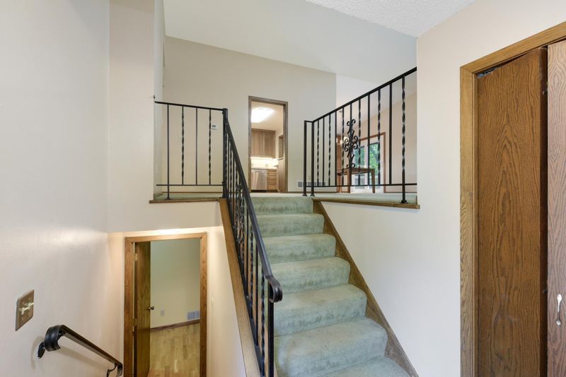 13590 70th Ave N, Maple Grove, MN 55311