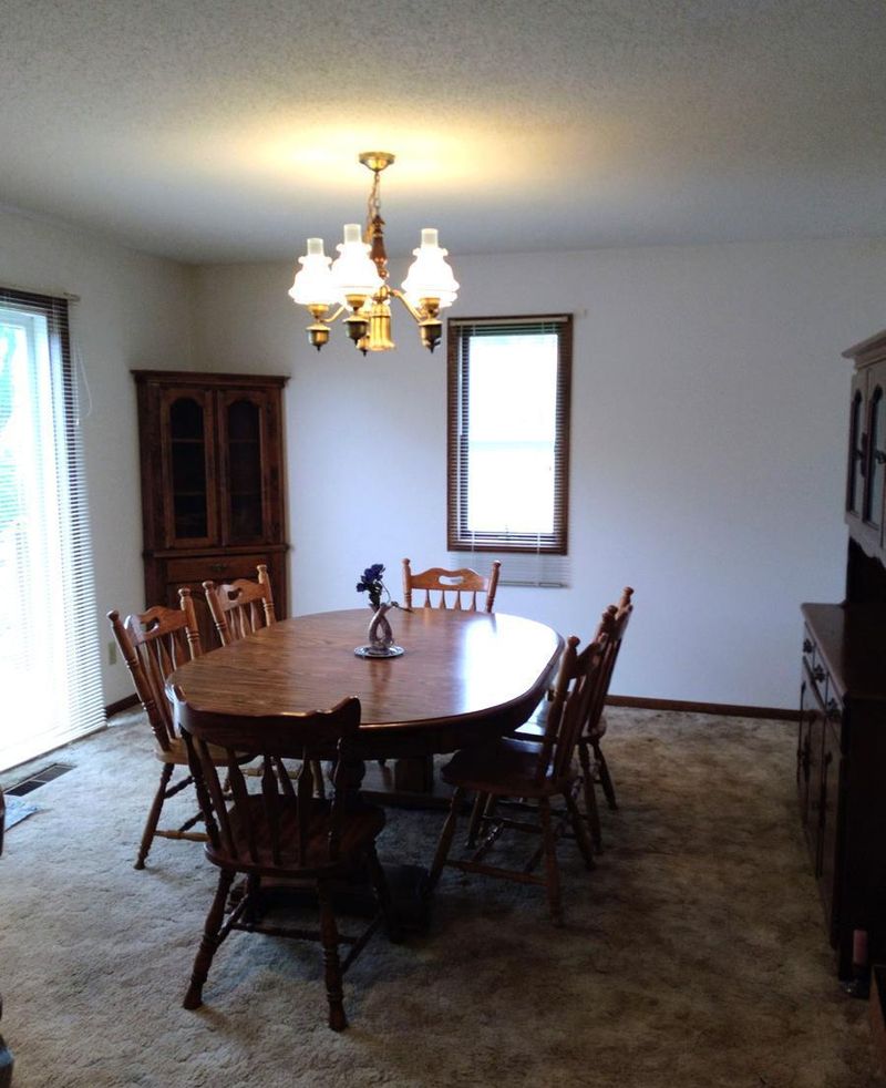 415 3rd Ave NE, Sleepy Eye, MN 56085