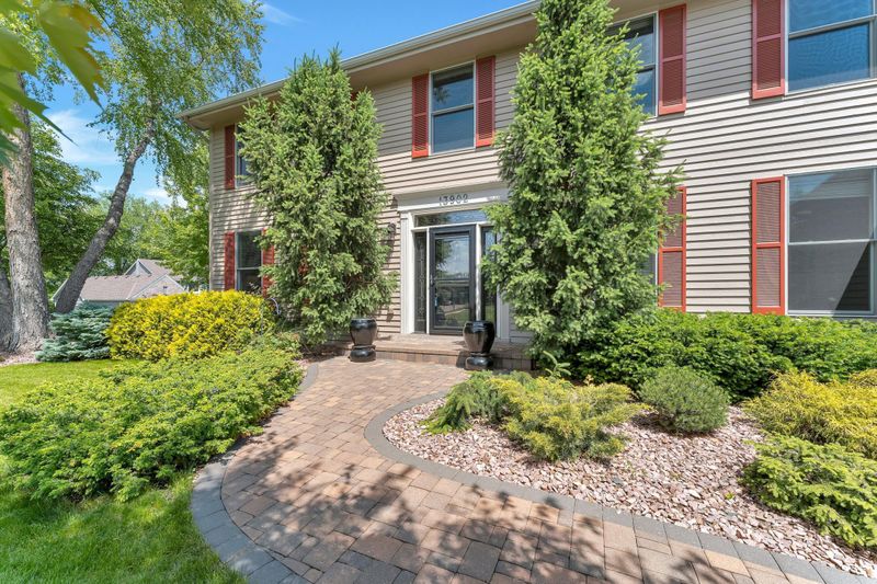 13902 Ember Way, Apple Valley, MN 55124