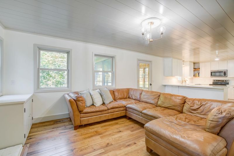 25 Apple Glen Rd, Long Lake, MN 55356