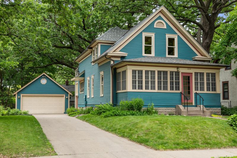 224 Bedford St SE, Minneapolis, MN 55414