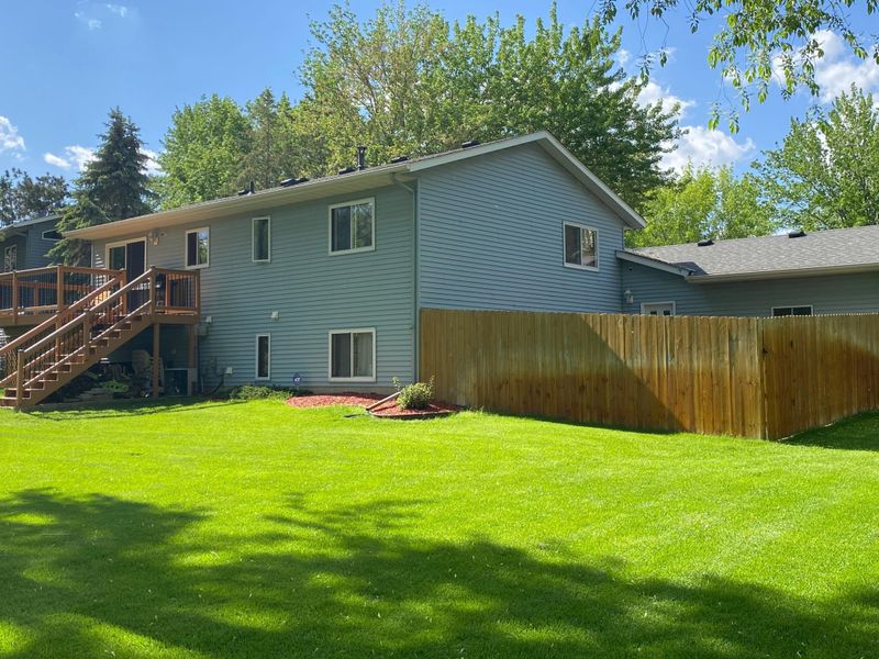 4310 Sauk Dr, Saint Cloud, MN 56303