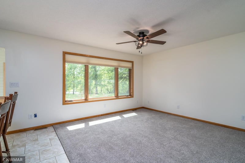 14127 Red Oak Rd SE, Mentor, MN 56736