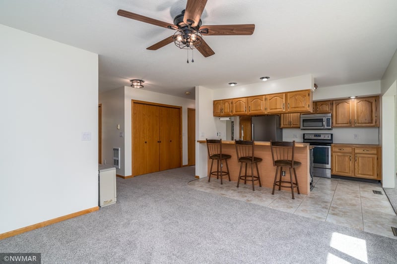 14127 Red Oak Rd SE, Mentor, MN 56736