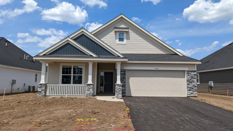 8180 61st St S, Cottage Grove, MN 55016