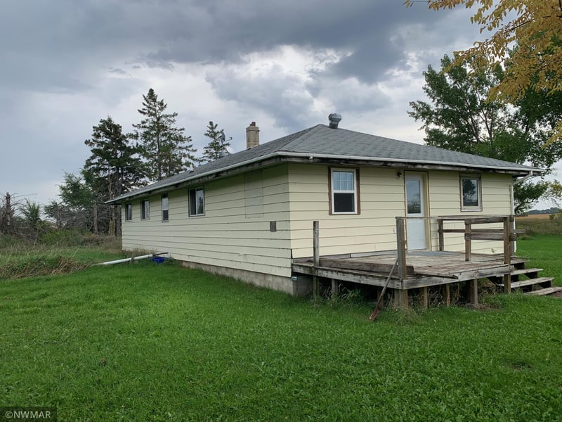 2649 420th St, Gary, MN 56545