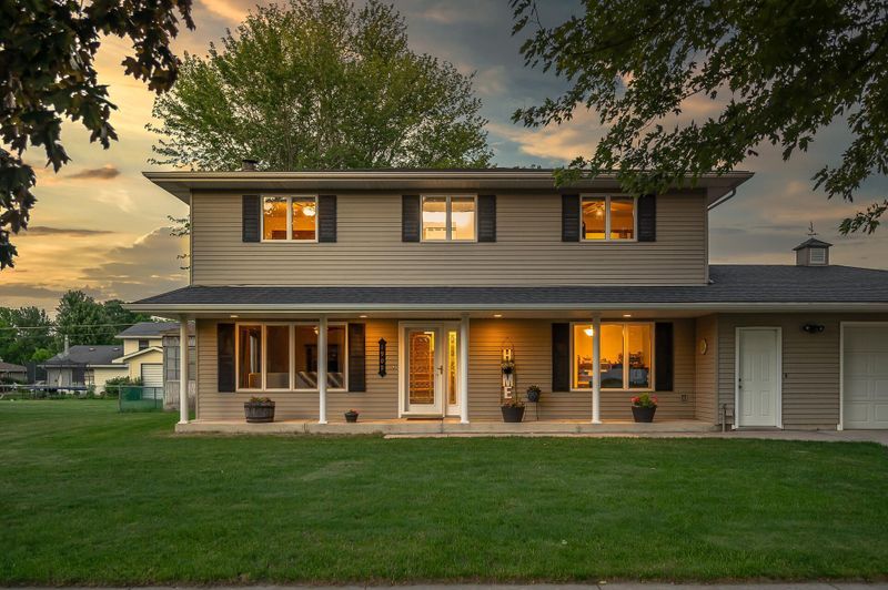 1909 10th St SW, Austin, MN 55912
