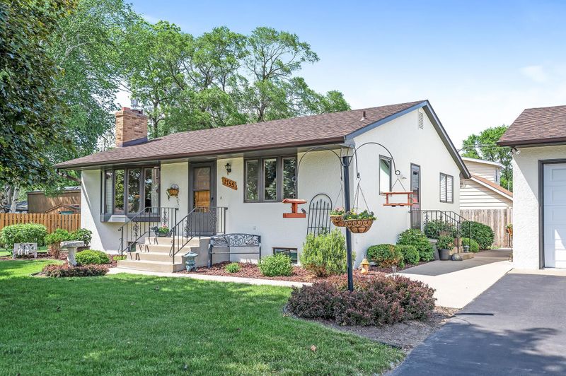 1755 Burke Ave E, Maplewood, MN 55109