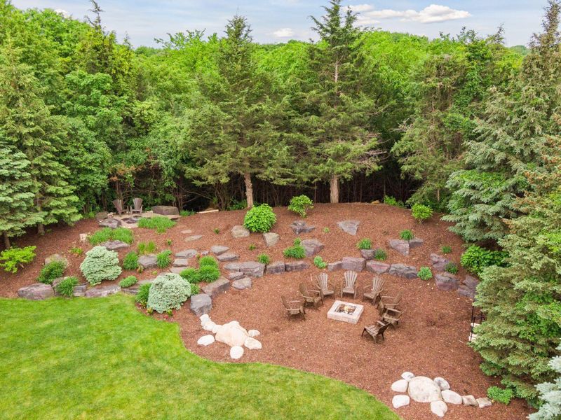 720 Weston Ridge Pw, Chaska, MN 55318