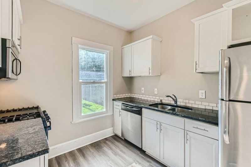 4315 Humboldt Ave N, Minneapolis, MN 55412