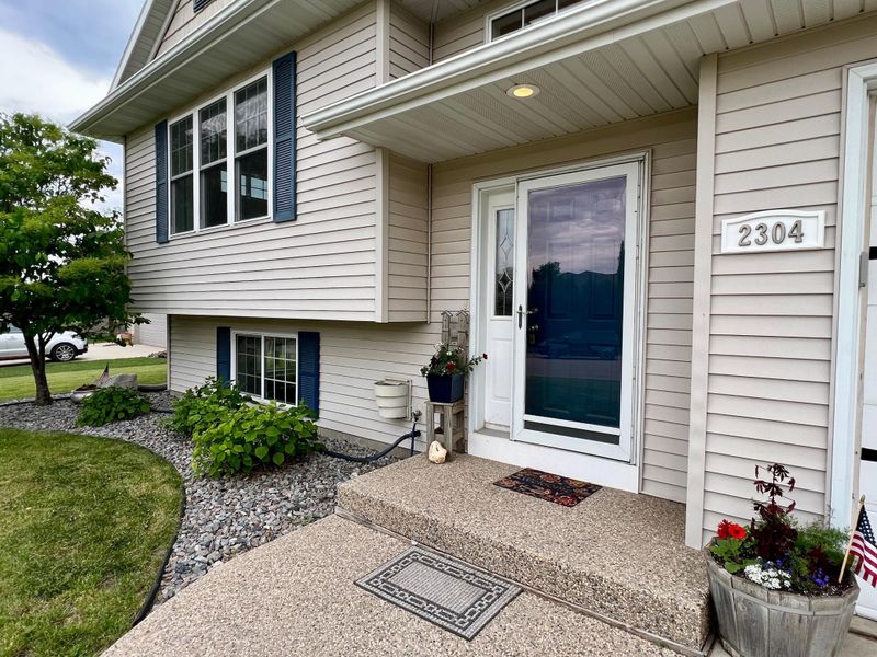 2304 SW 21 St, Willmar, MN 56201