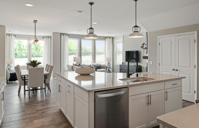 4832 Avery Ct, Eagan, MN 55044