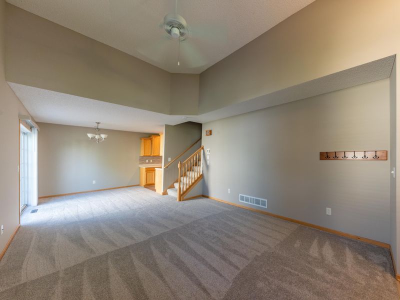 2517 11th Ave, Anoka, MN 55303