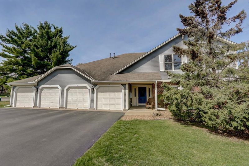 5104 Balmoral Ln, Bloomington, MN 55437