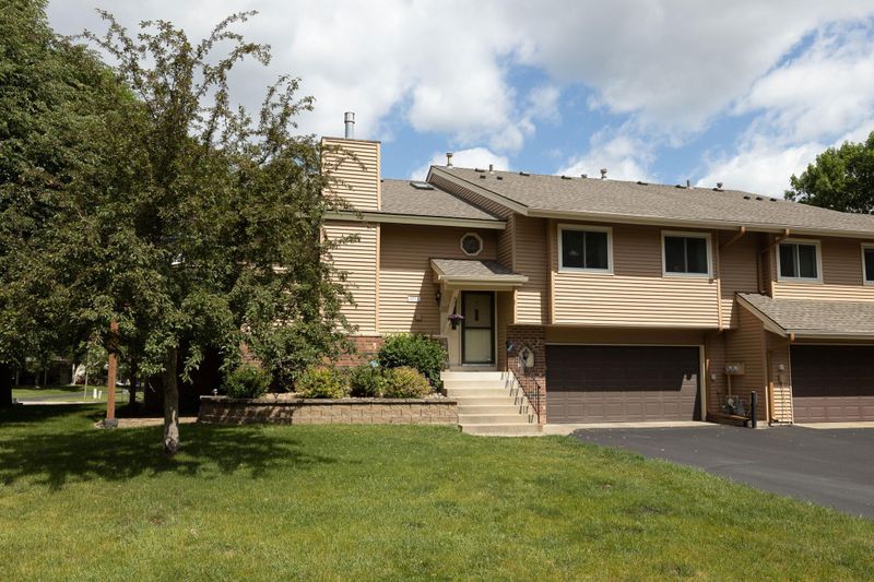 1573 Clemson Dr, Eagan, MN 55122