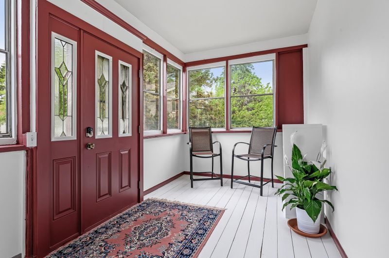 742 Jefferson St, Anoka, MN 55303