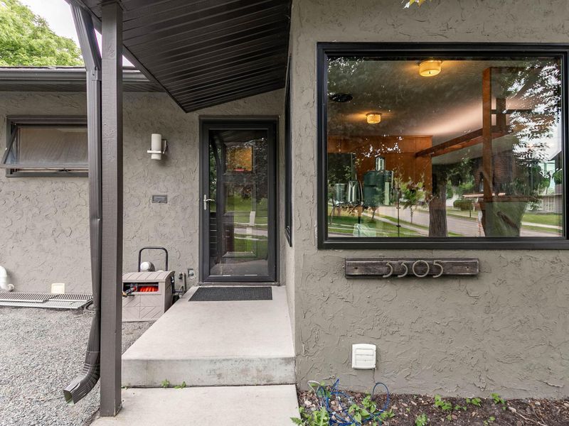 3305 Garfield St NE, Minneapolis, MN 55418