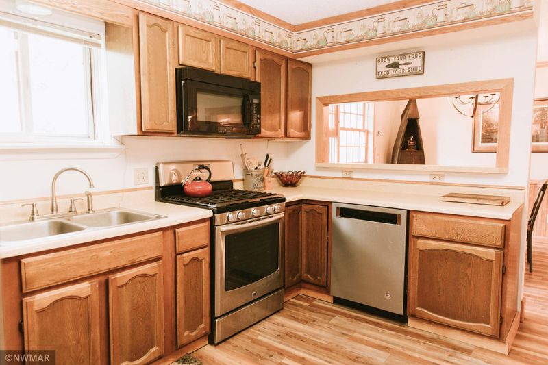 20894 340th St SW, Crookston, MN 56716