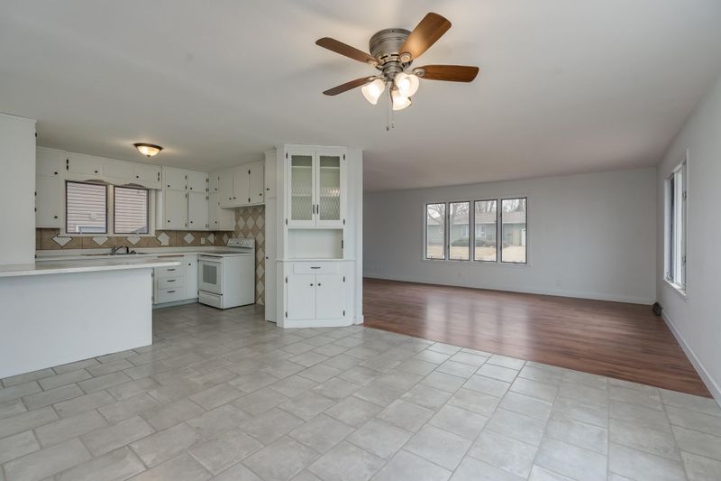 1524 N Prairie Ave, Fairmont, MN 56031