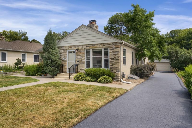 3615 Kipling Ave, Saint Louis Park, MN 55416