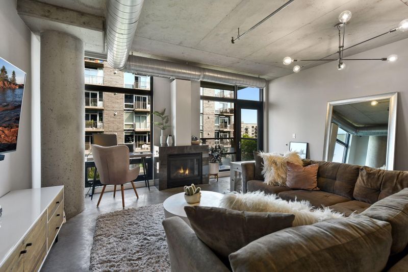 720 N 4th St #409, Minneapolis, MN 55401