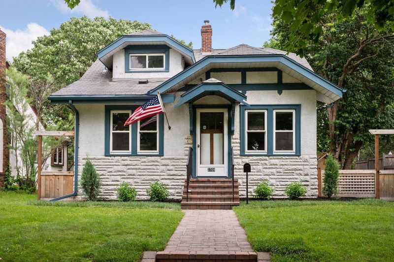 3709 45th Ave S, Minneapolis, MN 55406
