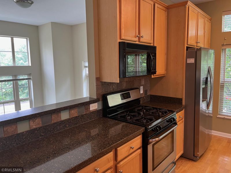 12341 82nd Ave N, Maple Grove, MN 55369