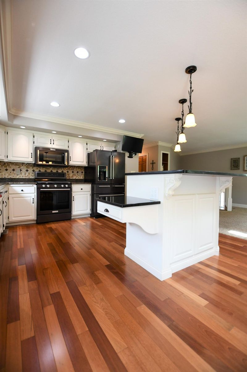 1444 8th Ave SE, Forest Lake, MN 55025