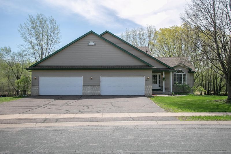 38187 Branch Ave, North Branch, MN 55056