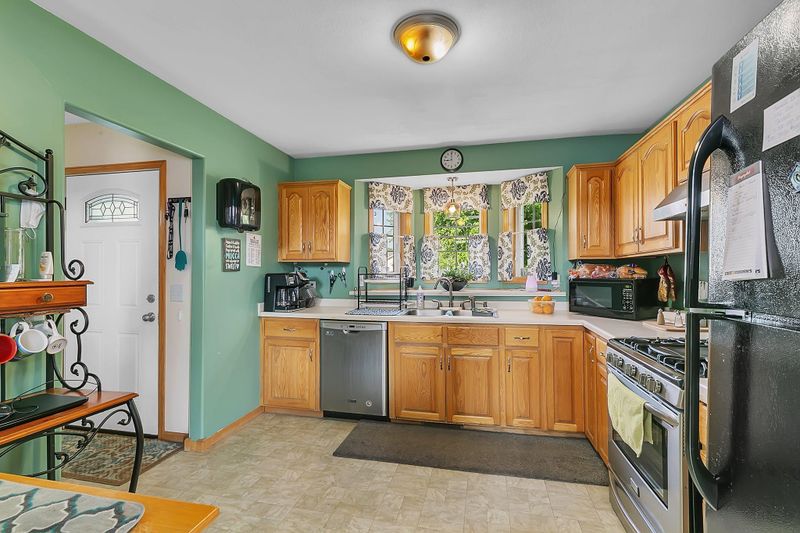 606 Brittany Blvd, Foley, MN 56329