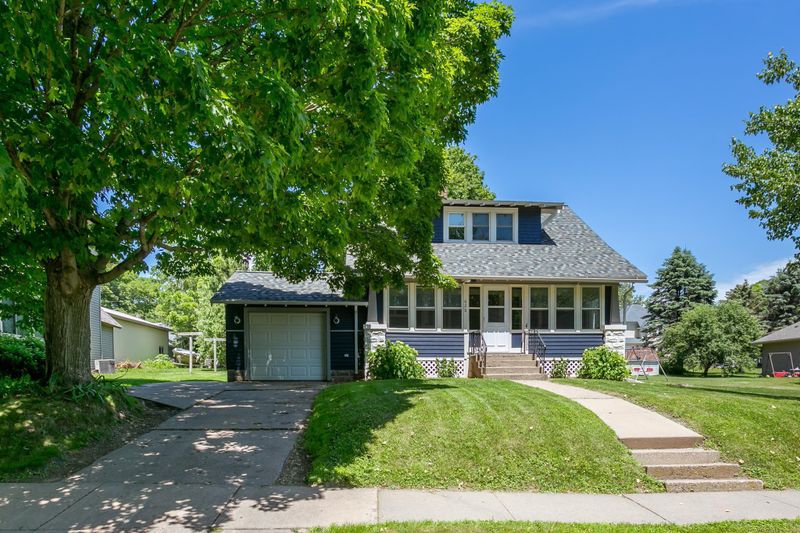 626 W Old West Main St, Ellsworth, WI 54011
