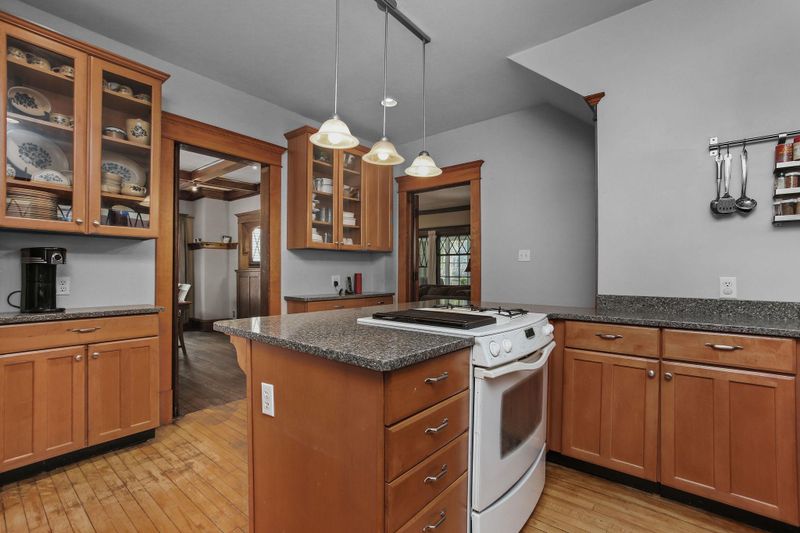 2939 Oliver Ave N, Minneapolis, MN 55411