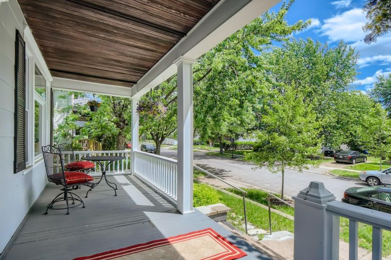 91 Isabel St W, Saint Paul, MN 55107