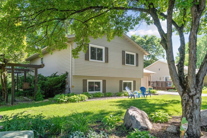 13774 Webster Ct, Savage, MN 55378
