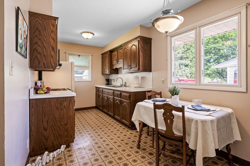 844 22nd Ave N, South Saint Paul, MN 55075