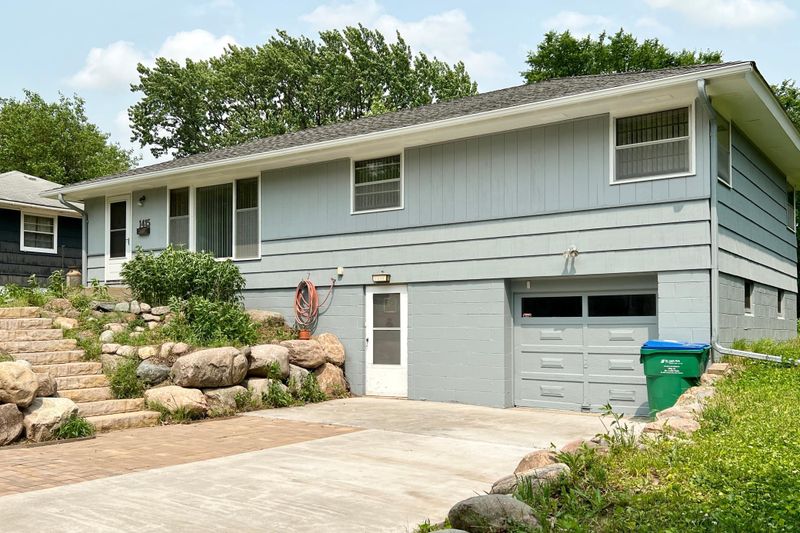 1415 Melrose Ave, Saint Louis Park, MN 55426