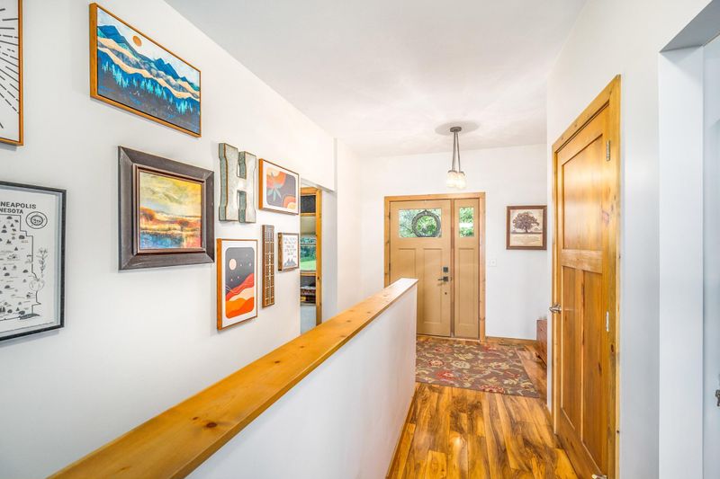 145 Canosia Rd, Esko, MN 55733