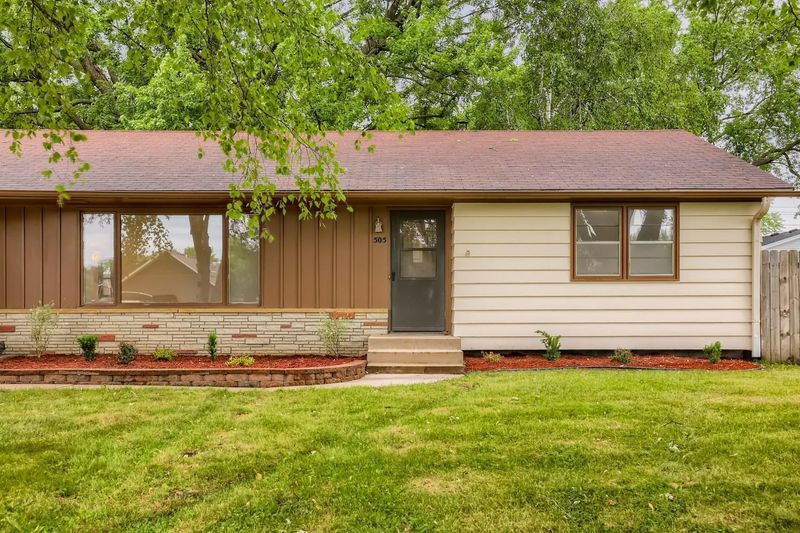 505 Franklin Ave SW, Watertown, MN 55388