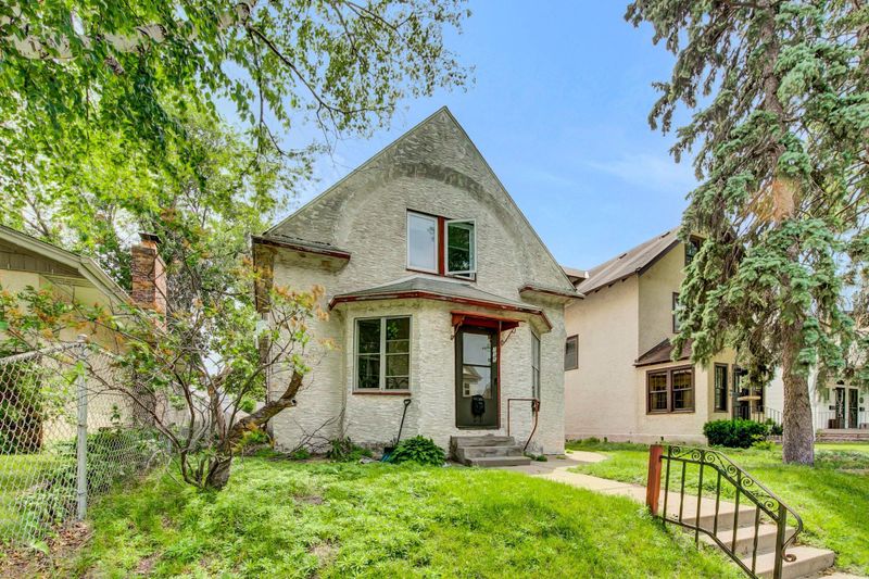 735 Quincy St NE, Minneapolis, MN 55413
